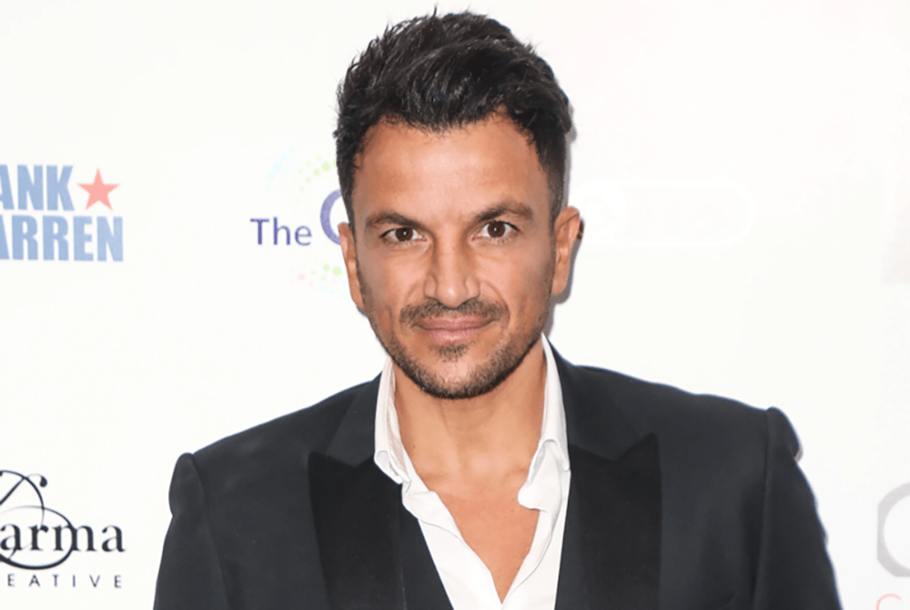 Peter Andre's knob announces solo career